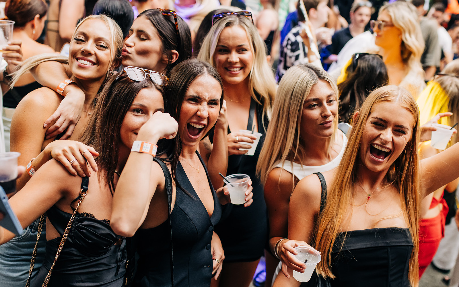 Weekly Entertainment & Whats on at The Lucky Hotel